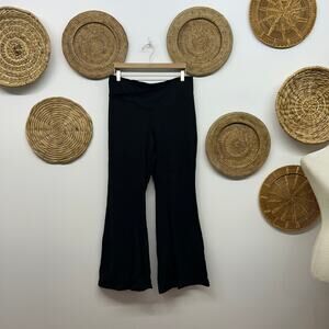 Old Navy Active Powerchill Extra High Rise Super Flare Leg Pant XL Crossover